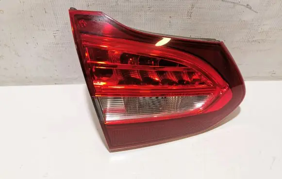 Mercedes-Benz C W205 Tailgate rear/tail lights A2059065500