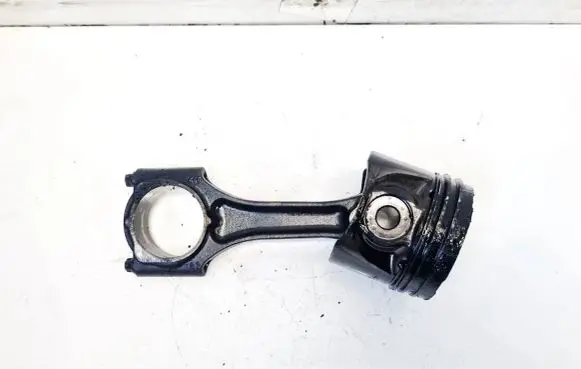 Opel Zafira A Piston with connecting rod