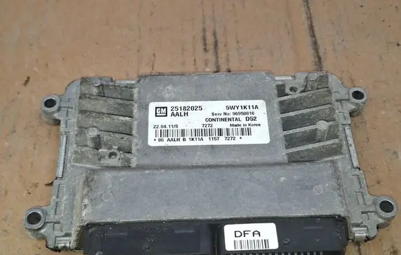 Chevrolet Spark Engine control unit/module 25182025 5WY1K11A 96958816