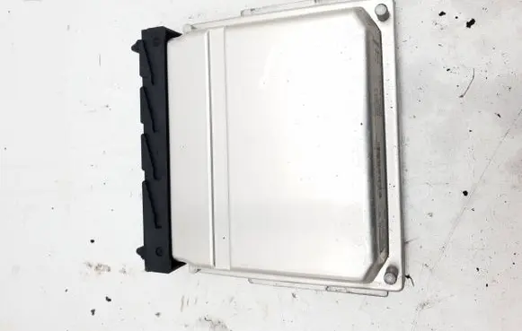 Volvo XC90 Engine control unit/module 0281011441 1039S04101