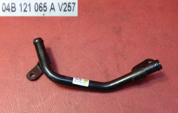 Volkswagen Polo V 6R Engine coolant pipe/hose 04B121065A