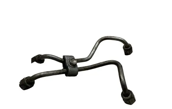 Toyota Verso Fuel injector supply line/pipe 