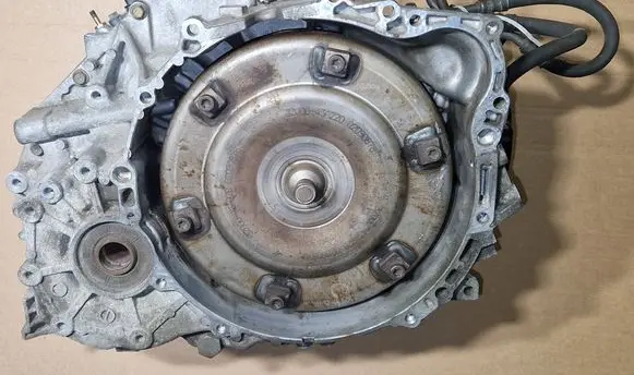 Volvo V70 Automatic gearbox 8675152