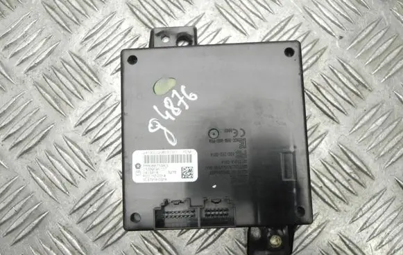 Lancia Voyager Keyless (KESSY) go control unit/module P68068753AG G4876
