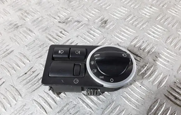 Land Rover Range Rover L322 Light switch YUD501380PUY