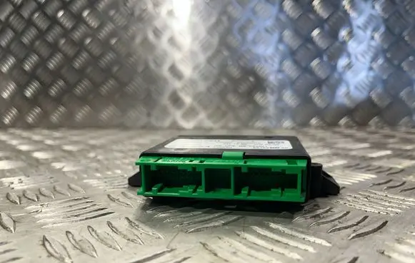 Citroen C4 SpaceTourer Parking PDC control unit/module 9819360080