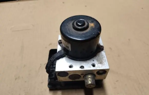 Jeep Grand Cherokee ABS Pump 52128138 56027931
