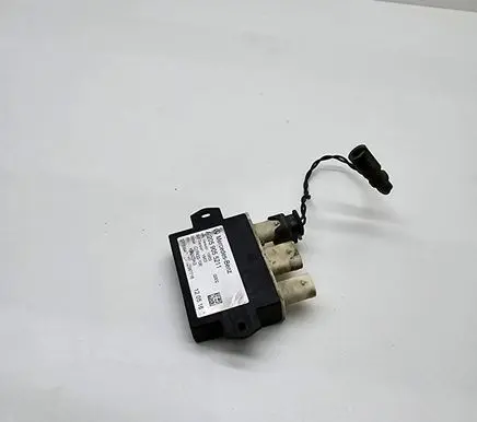 Mercedes-Benz E W213 Tailgate/trunk control unit/module A2059055211 C17433106 K95303AG