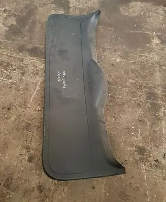Ford Focus Tailgate/boot cover trim set 