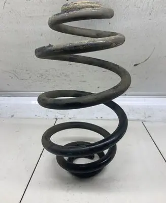 Volkswagen PASSAT B5 Rear coil spring