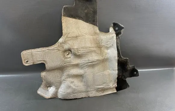 Renault Captur Exhaust heat shield 144503894R