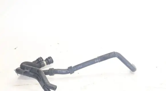Engine coolant pipe/hose