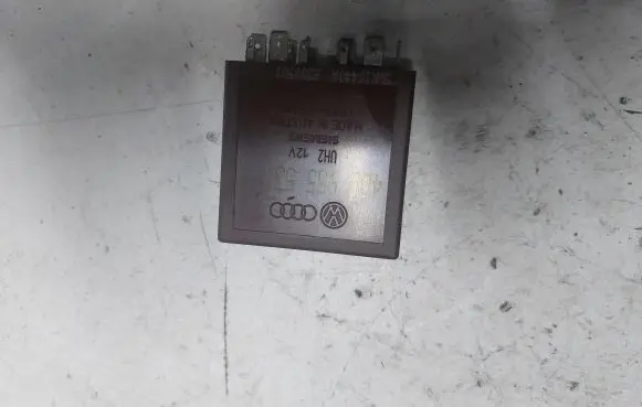 Audi A8 S8 D2 4D Other relay 4B0955531C B300501 5WK10440A
