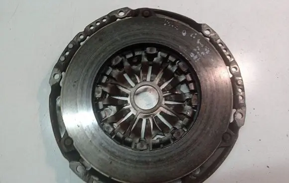 Toyota Avensis T250 Pressure plate