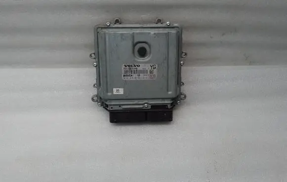 Volvo XC60 Engine control unit/module P31303388 1039S33755 0281015286