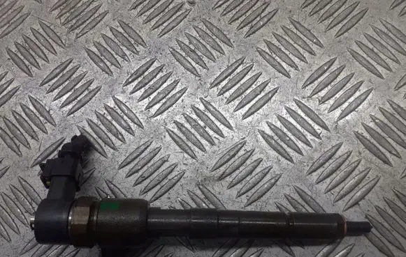 Opel Corsa C Fuel injectors set 0445110083