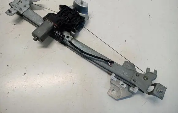 Rear door window regulator with motor