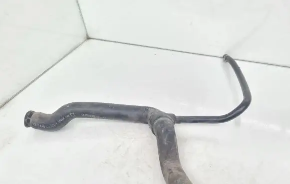 Audi A6 S6 C4 4A Engine coolant pipe/hose 4A0121101