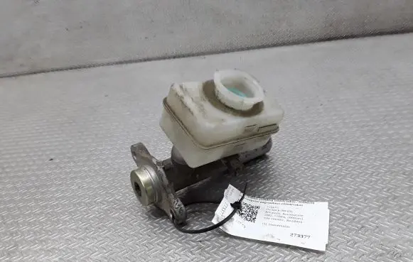 Subaru Outback Master brake cylinder
