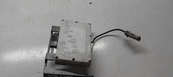 Volvo S80 Aerial antenna amplifier 30679287