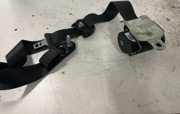 KIA Ceed Front seatbelt 608613600B