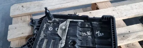 Battery box tray