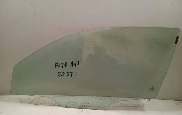 Alfa Romeo 147 Front door window/glass (coupe) 2037LGSH3FDW