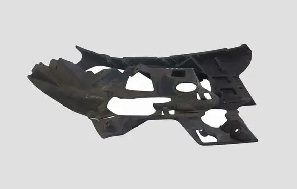 Volvo V60 Front bumper mounting bracket 31323840
