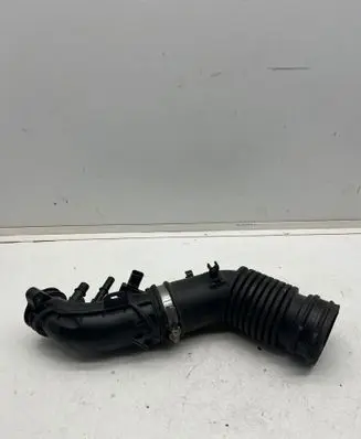 Renault Megane IV Air intake duct part 165767385R 07A0 109308