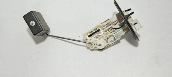 Lexus NX Fuel level sensor 48080