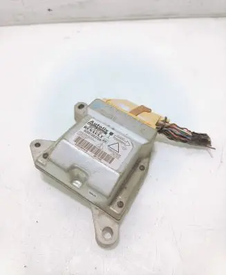 Renault Laguna II Airbag control unit/module 8200108370A 8200108370