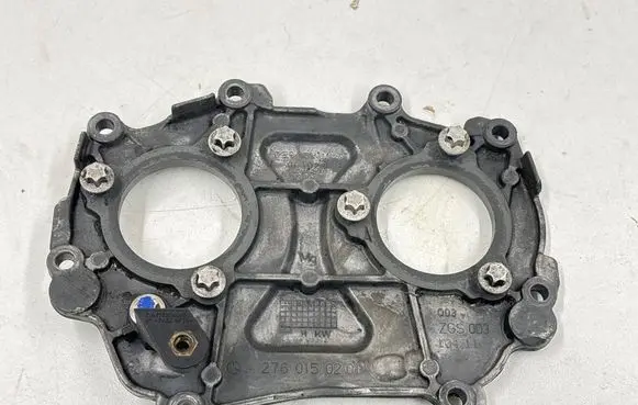 Mercedes-Benz CLS C218 X218 Timing chain cover A2760150201 A2762010040