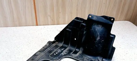 Chevrolet Kalos Engine splash shield/under tray 96535189