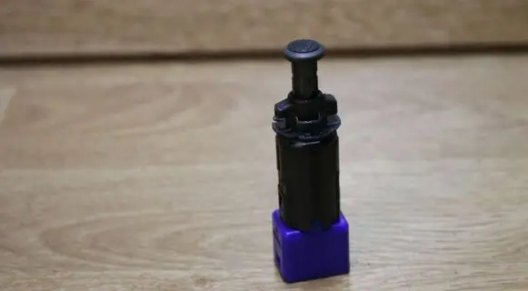 Clutch pedal sensor