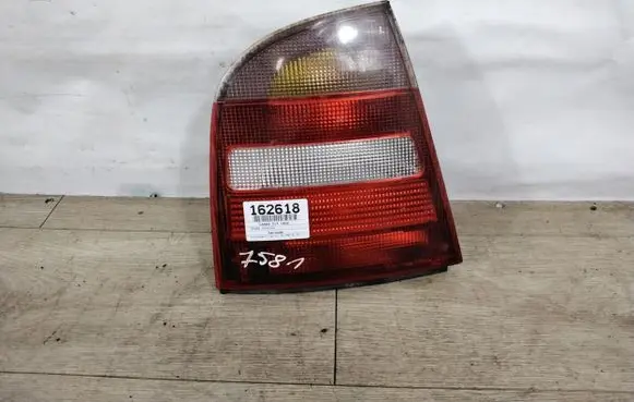 Skoda Fabia Mk1 (6Y) Rear/tail lights
