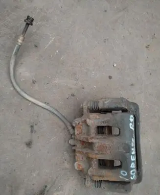 KIA Sorento Front brake caliper BC140102