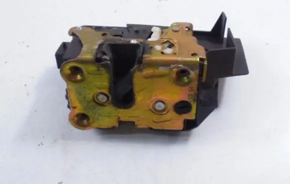 Renault Laguna I Front door lock