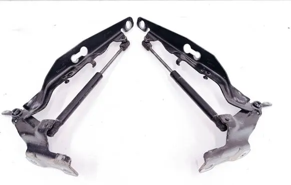 Volvo XC60 Engine bonnet/hood hinges 31385814 31385815 30784935