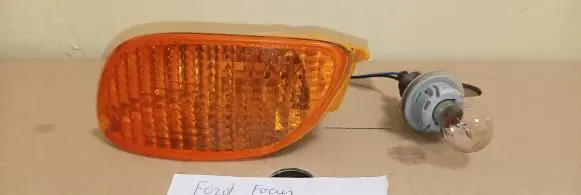 Ford Focus Front indicator light XS4X13369A XS4113K370AC 0374D