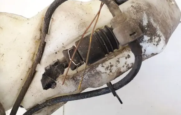 Opel Zafira A Windscreen/windshield washer pump