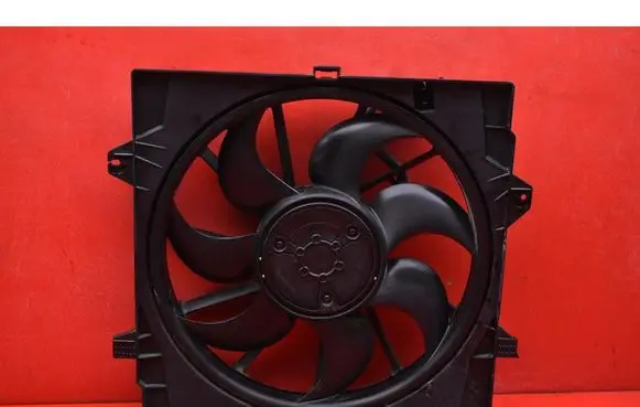 KIA Sportage Electric radiator cooling fan 25304N7071