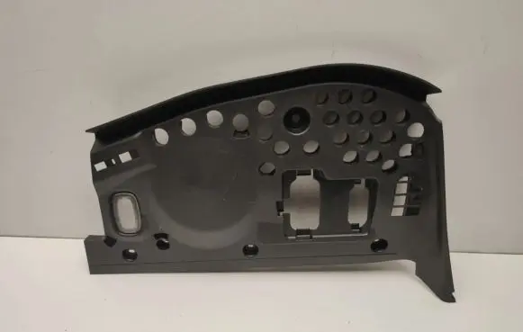 Mercedes-Benz GL X166 Panel trim A1666800607