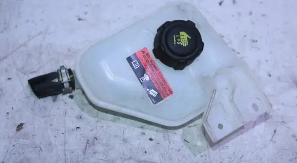 Nissan Ariya Coolant expansion tank/reservoir