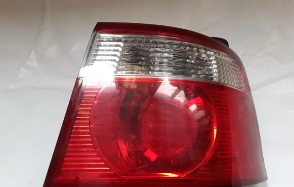 KIA Carens I Rear/tail lights 0K2FB51140R