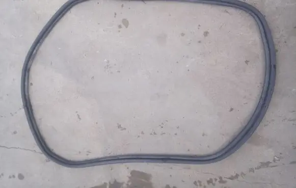 Porsche Boxster 986 Trunk rubber seal (body) 