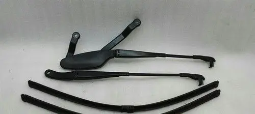 Mercedes-Benz CL C216 Front wiper blade arm A2218200144