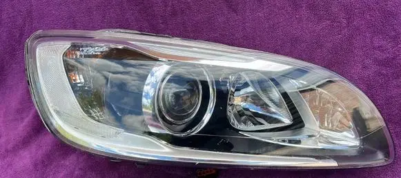 Volvo S60 Headlight/headlamp 31420264