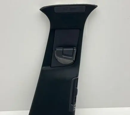 Volvo V60 (B) pillar trim (top) 31307139