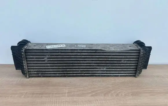 BMW 5 GT F07 Intercooler radiator 17517805629