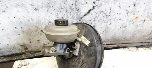 Audi A4 S4 B5 8D Brake booster 8D0612105A